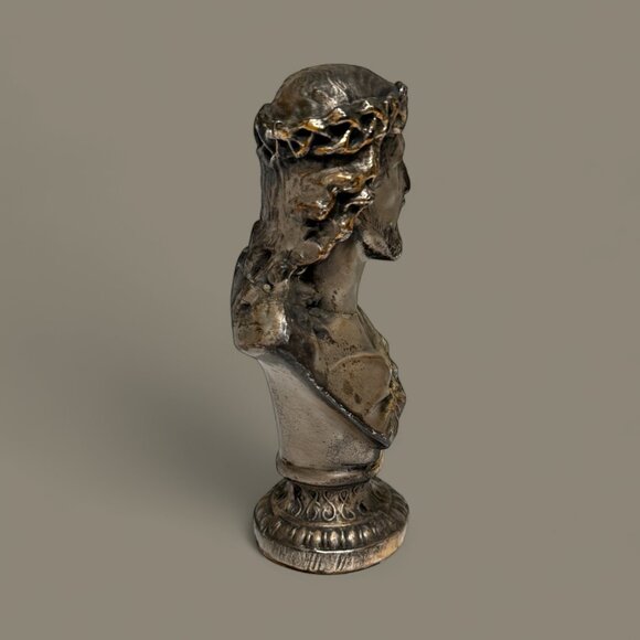 Antique Small Bust of Jesus with The Crown of Thorns - Picture 13 of 14